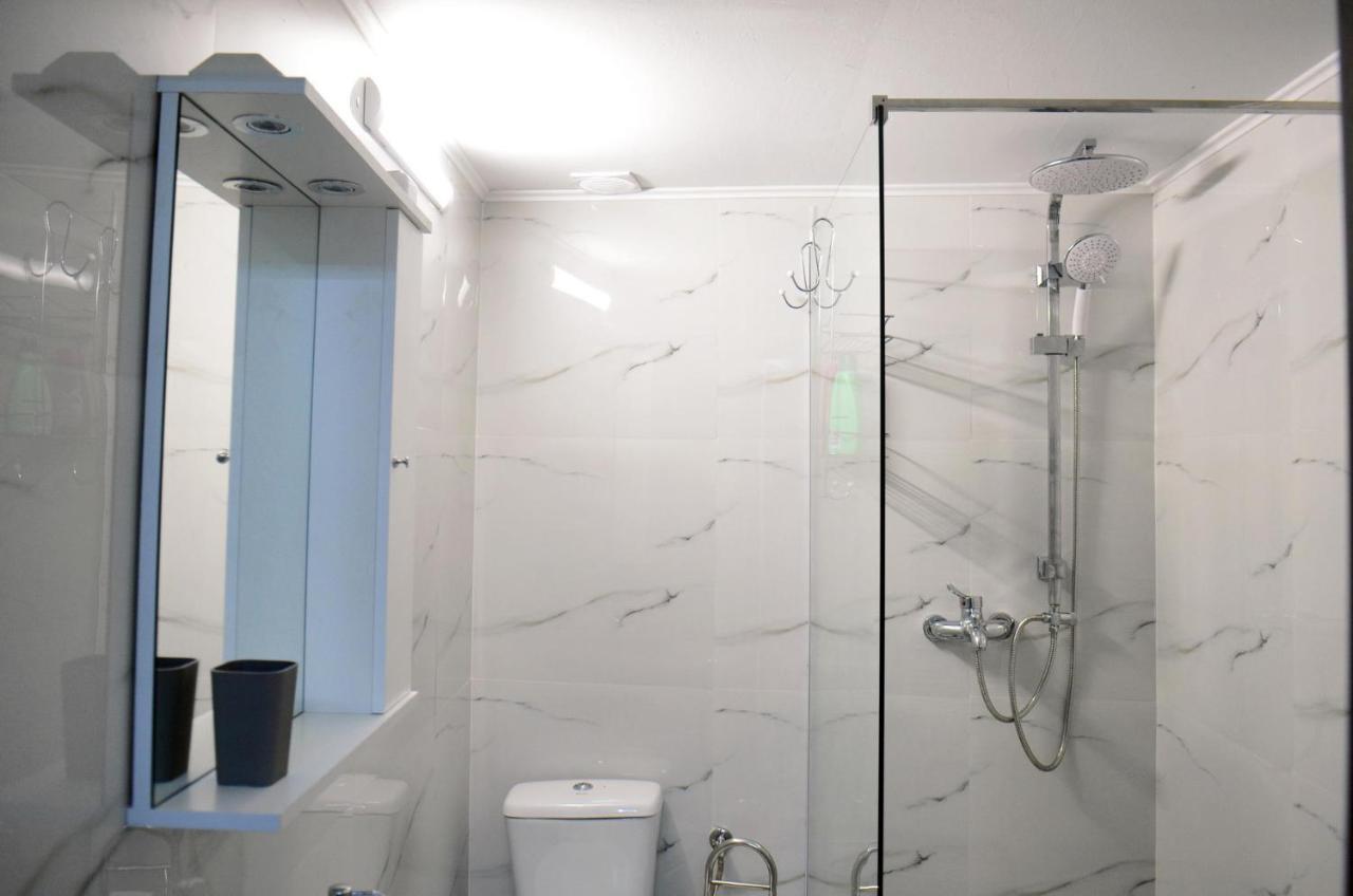 Private Apartment In The City Centre. Oradea Bagian luar foto